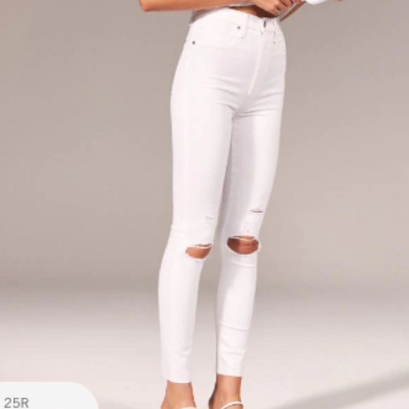 Abercrombie High Rise Jeans - Picture 1 of 3